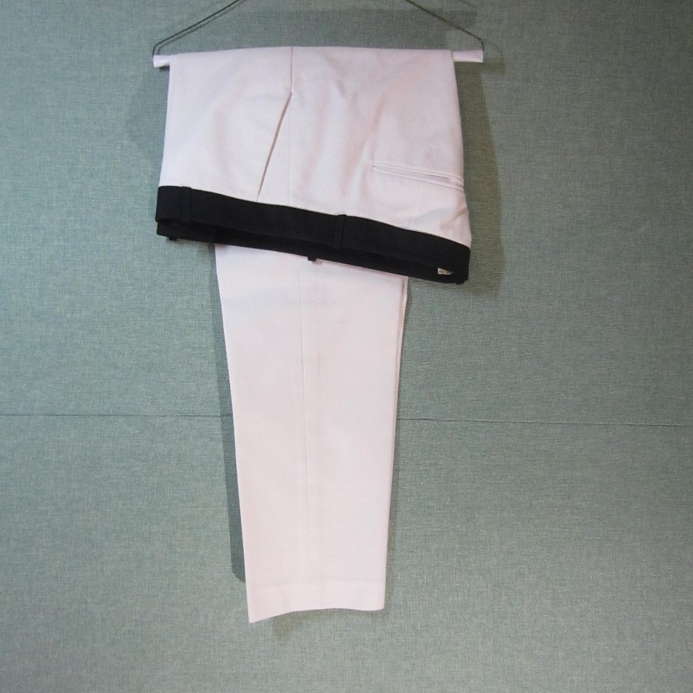 pants - Picture 2 of 4